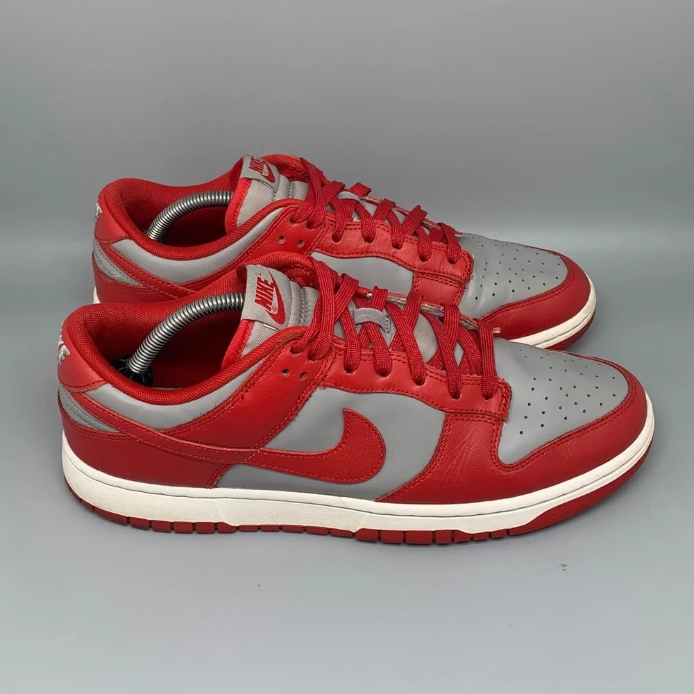 Nike Dunk Low “UNLV”‎ Medium Grey Varsity Red DD1391-002 Men’s Sz 11